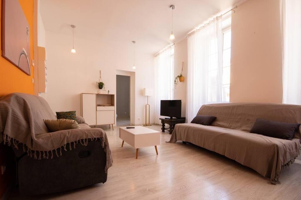 La Fontaine Neuve-Avallon-5 Personnes-1 Chambre-3 Lits-Parking-Wifi Exteriér fotografie